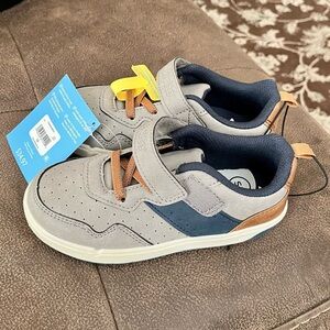 Munchkin Stride Rite Kids Boys’ Grey & Navy Active Sneakers